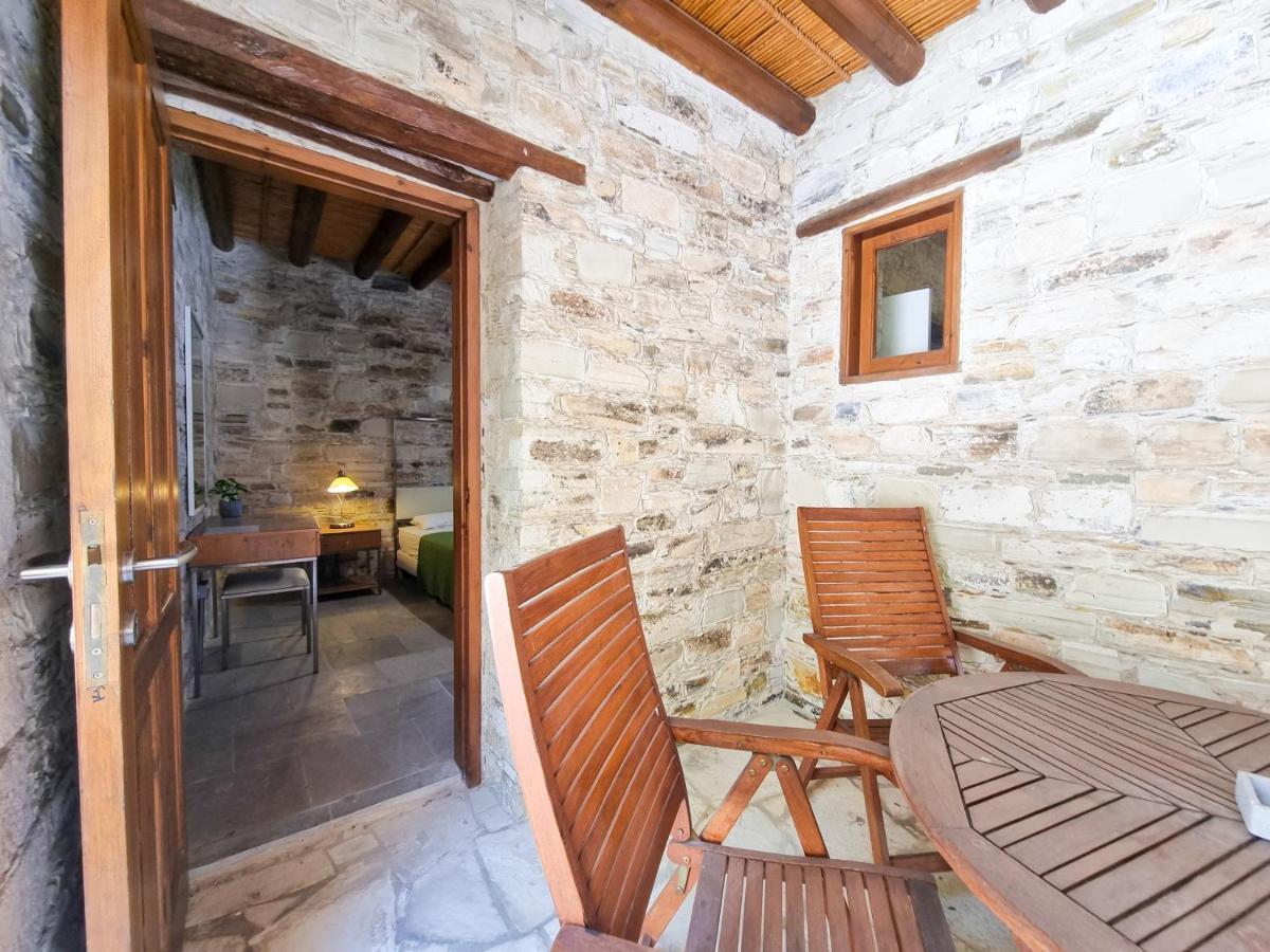 Skarinou'S Landhouse Poolside Heaven Apartment Dış mekan fotoğraf